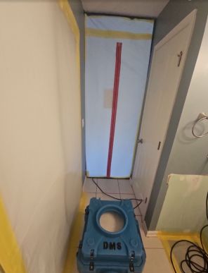 Bathroom Flood in Saint Johns, FL (1)